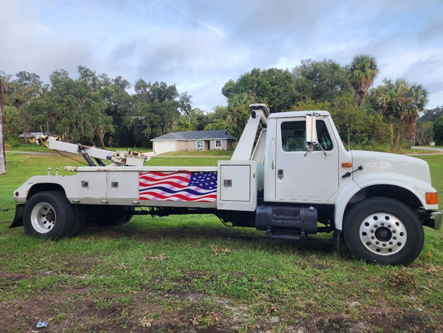 International 4000