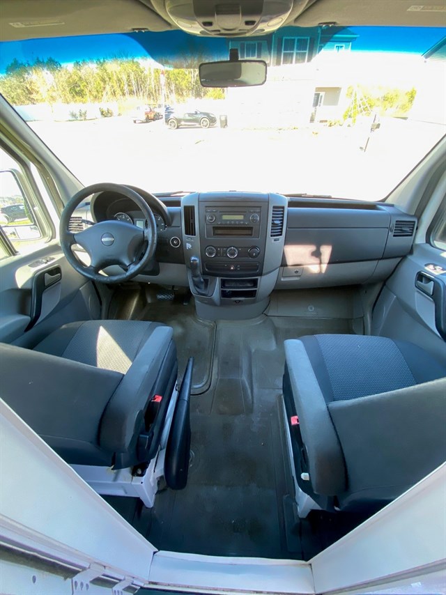 Freightliner Sprinter photo 8