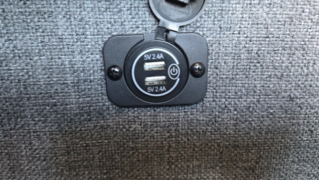 Mercedes-Benz Sprinter photo 19