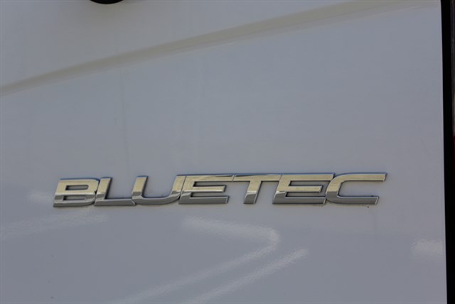 Mercedes-Benz Sprinter photo 15