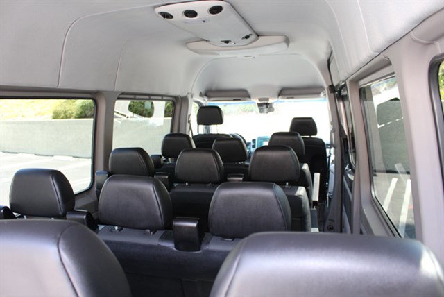 Mercedes-Benz Sprinter photo 19
