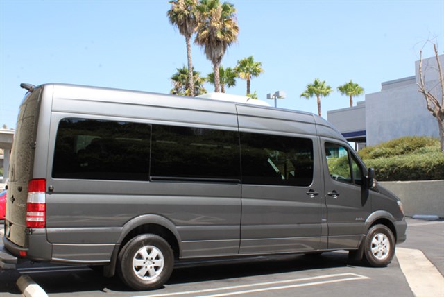 Mercedes-Benz Sprinter photo 8