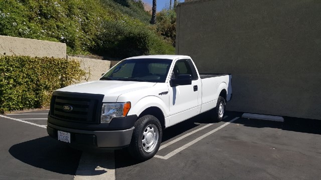 Ford F-150 photo 2