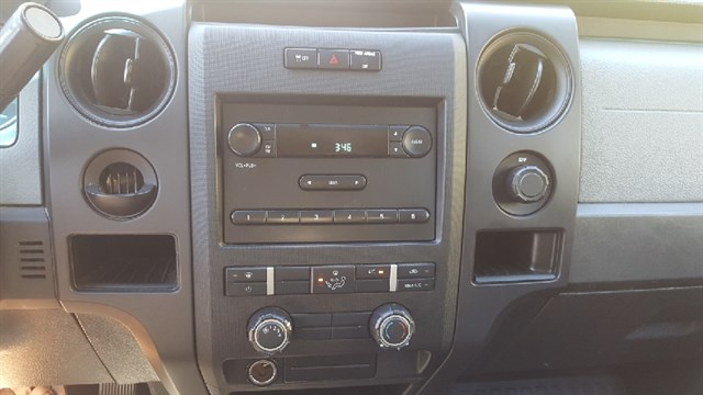 Ford F-150 photo 11