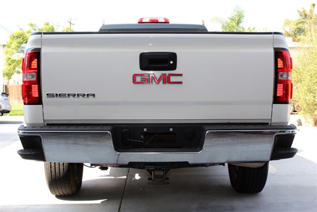 GMC Sierra photo 5