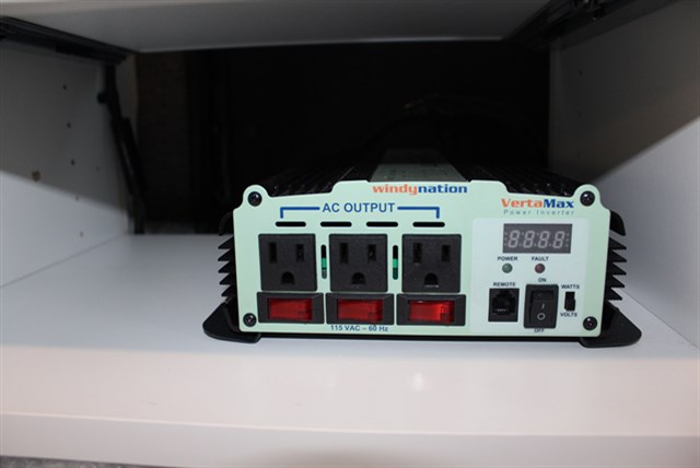 Nissan NV200 photo 15