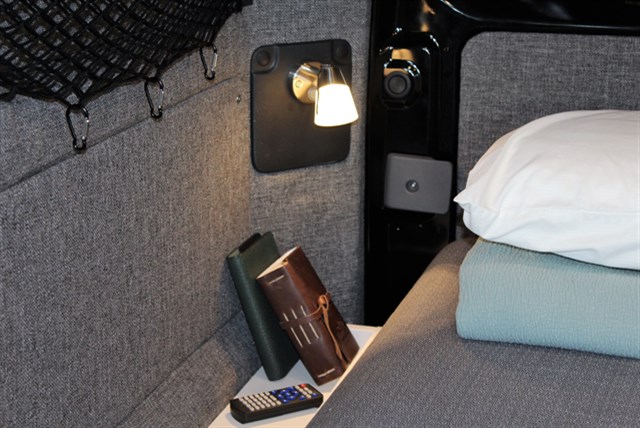 Nissan NV200 photo 8
