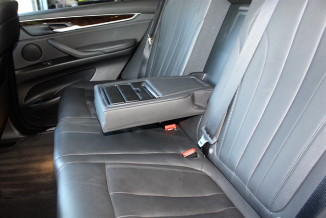 BMW X5 photo 5