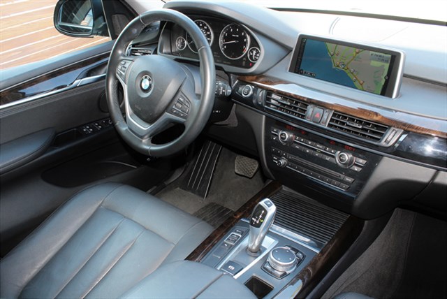 BMW X5 photo 14