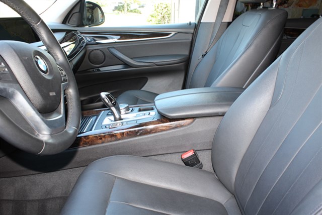 BMW X5 photo 13