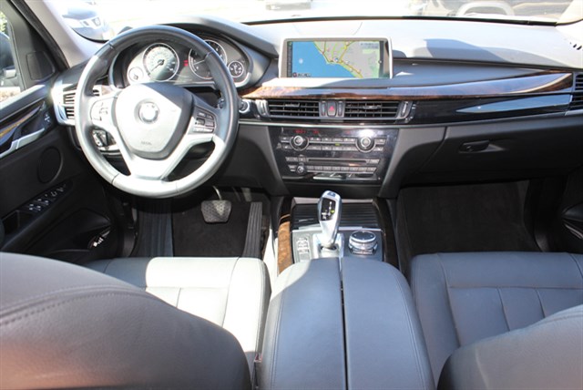 BMW X5 photo 6