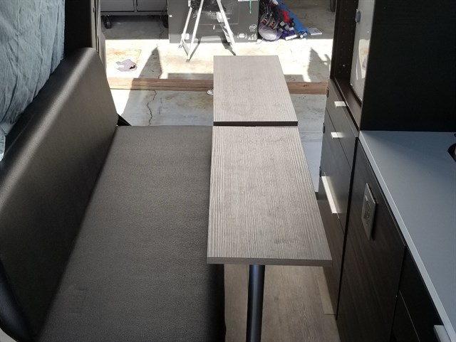 Mercedes-Benz Sprinter photo 26