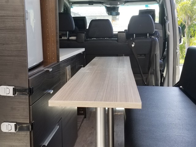 Mercedes-Benz Sprinter photo 27