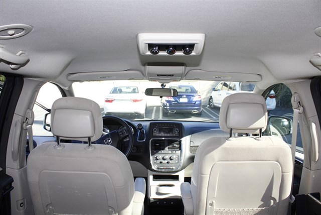 Dodge Grand Caravan photo 21