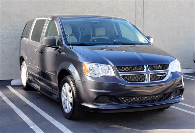 Dodge Grand Caravan photo 5