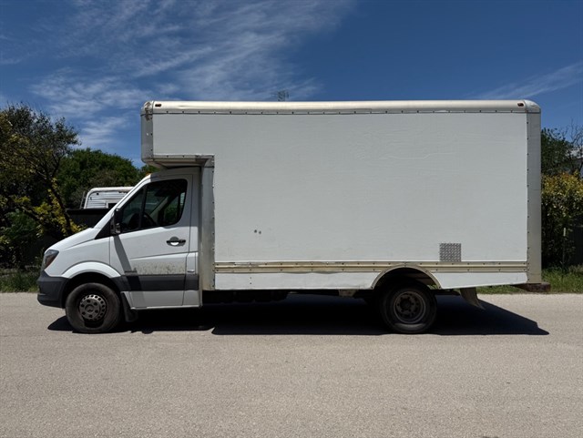 2014 Mercedes-Benz Sprinter Cab Chassis Base's photo