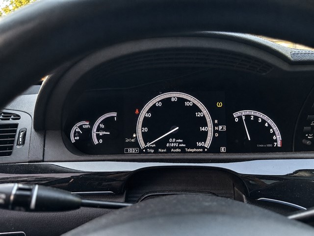Mercedes-Benz S-Class photo 15