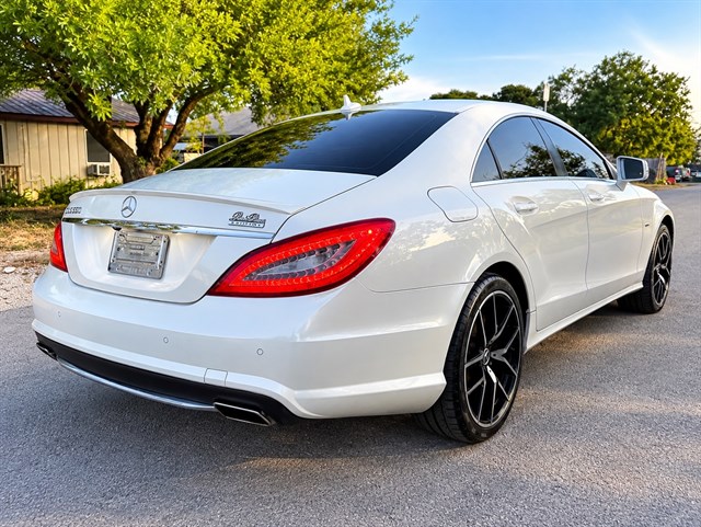Mercedes-Benz CLS-Class photo 11