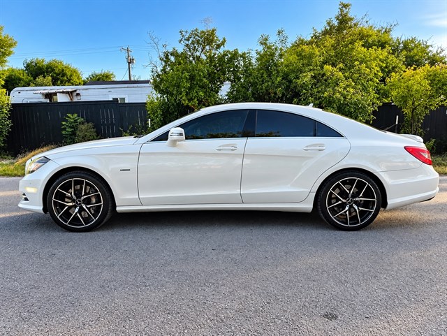 Mercedes-Benz CLS-Class photo 14