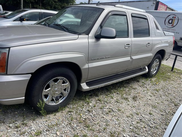 2006 Cadillac Escalade EXT Base&#x27;s photo