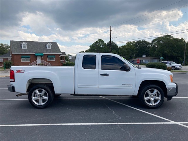 2012 GMC Sierra 1500 SLE's photo