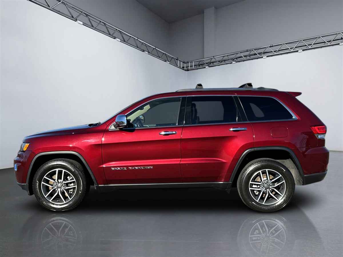 2021 Jeep Grand Cherokee photo 2