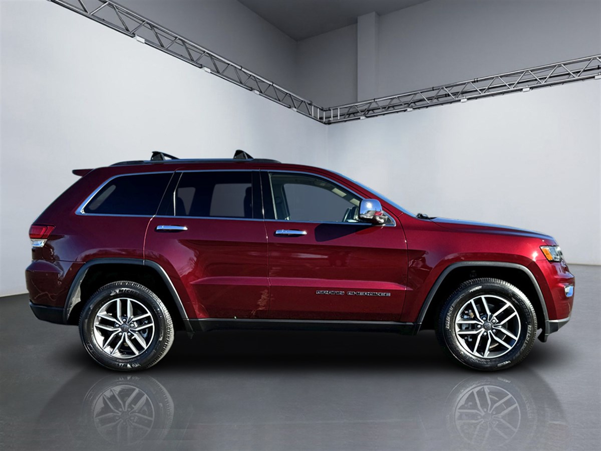 2021 Jeep Grand Cherokee photo 3