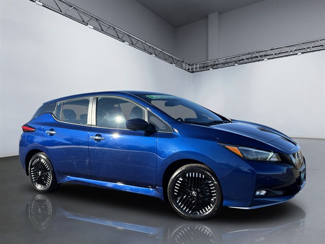 2024 Nissan LEAF SV PLUS's photo