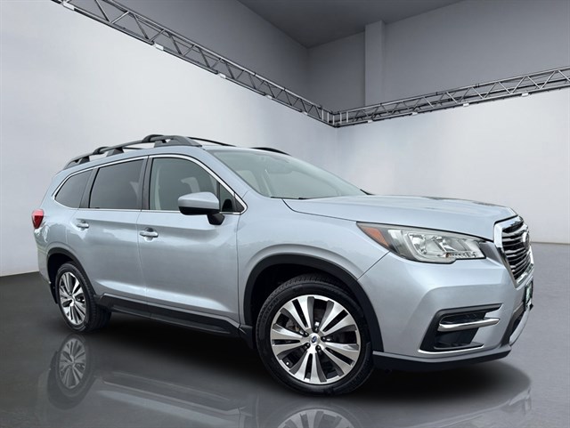 2019 Subaru Ascent Premium 7 Passenger's photo
