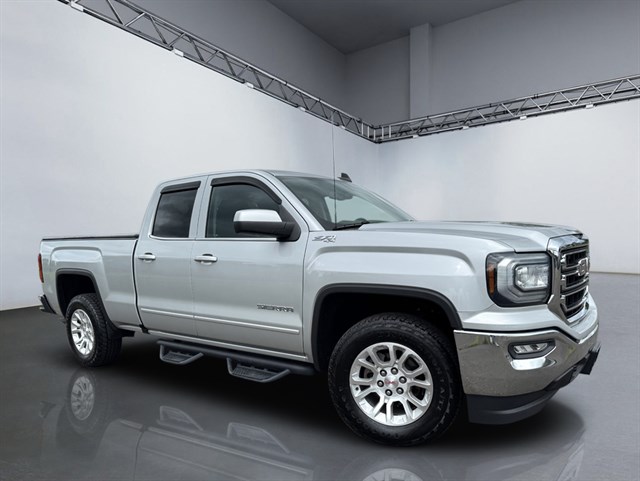 2019 GMC Sierra 4WD Double Cab Standard Box SLE's photo