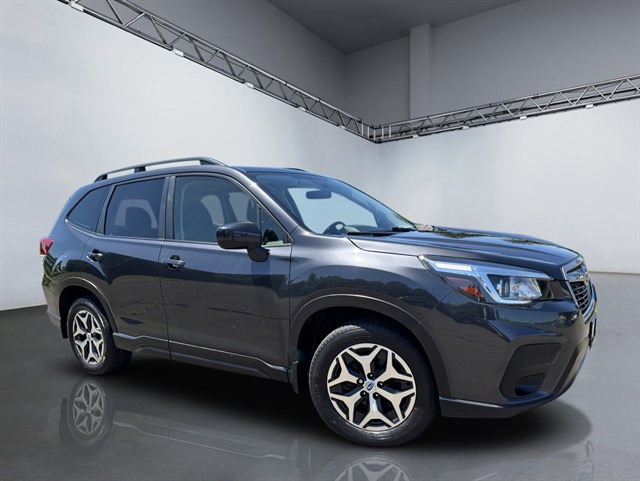 2019 Subaru Forester Premium's photo