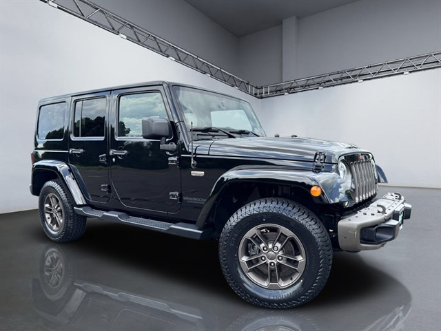 2017 Jeep Wrangler Unlimited 75th Anniversary Edition - Photo 23