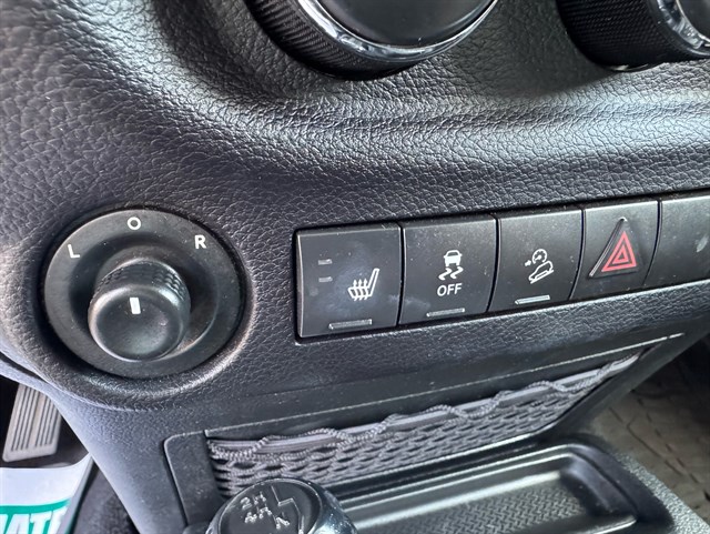 2017 Jeep Wrangler Unlimited 75th Anniversary Edition - Photo 17