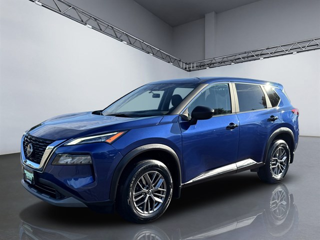 2023 Nissan Rogue, Stock No: SM876685 by Shamrock Motors, East