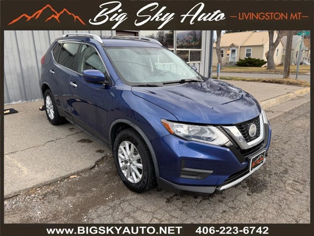 2018 Nissan Rogue SV's photo