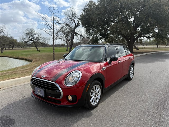 2016 MINI Clubman Base
