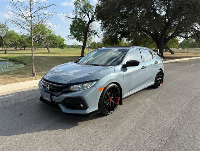 Vehicle Preview