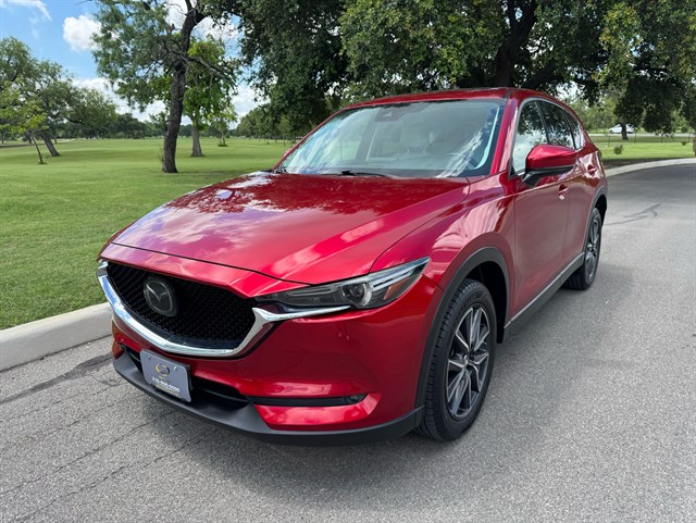 2017 Mazda CX-5 Grand Touring auto's photo