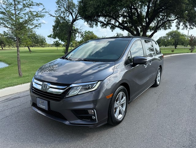 2019 Honda Odyssey EX-L's photo