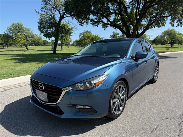 2018 Mazda CX-3 Touring 2.5 AT 5-Door SKYACTIV's photo