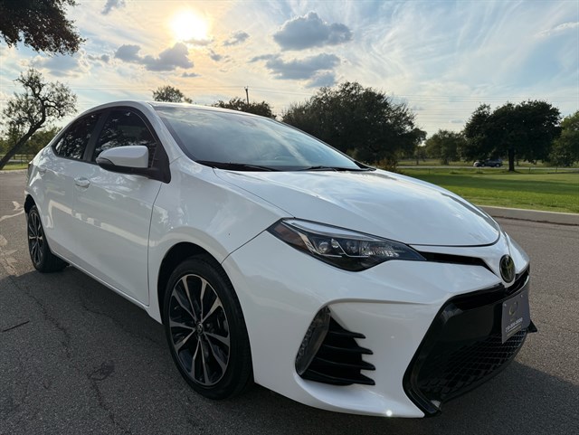 Toyota Corolla photo 3