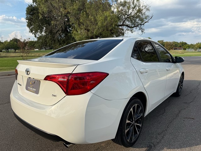 Toyota Corolla photo 8