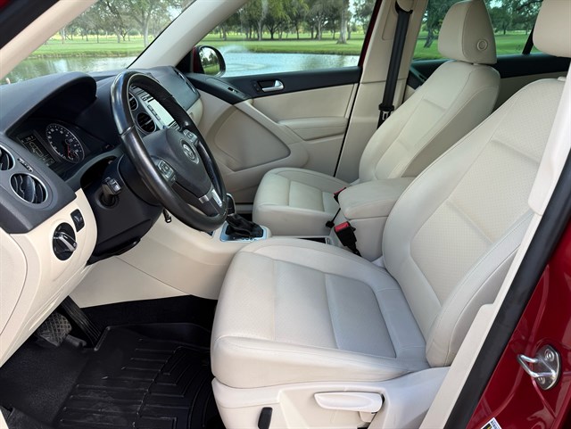 Volkswagen Tiguan photo 11