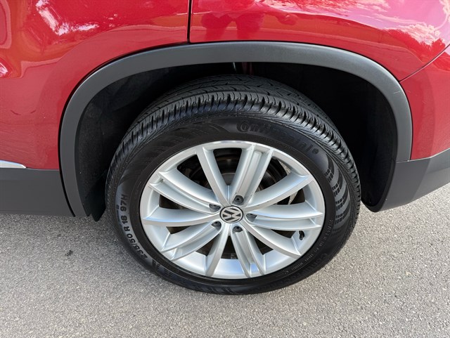 Volkswagen Tiguan photo 9