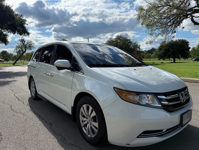 Honda Odyssey photo 3