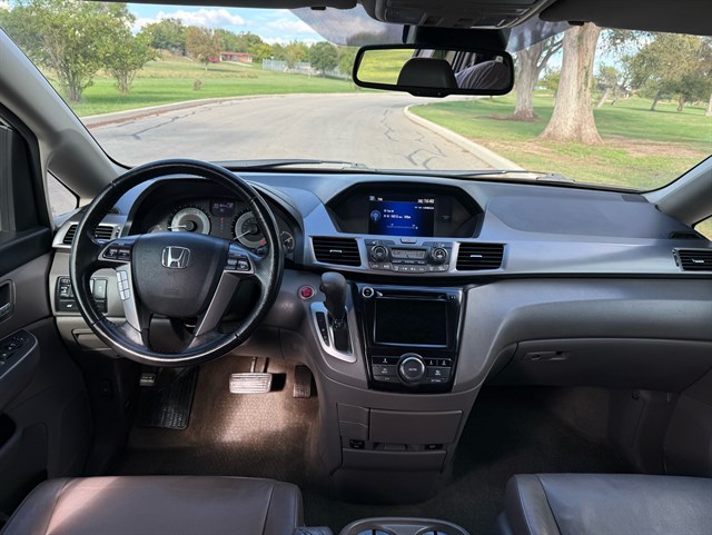 Honda Odyssey photo 17