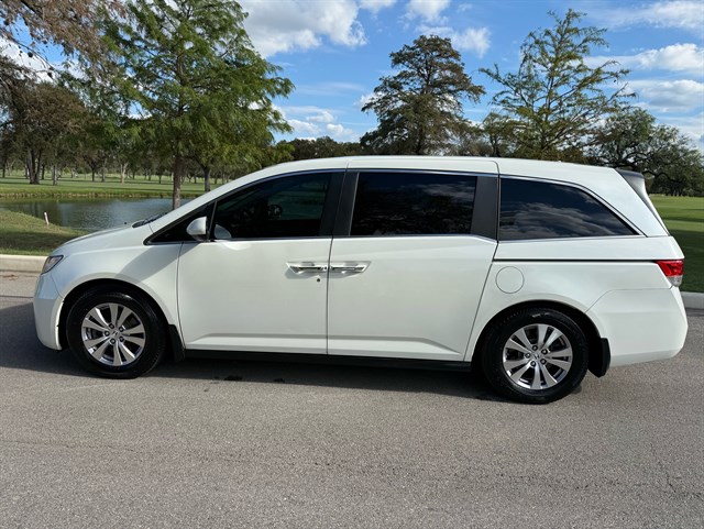 Honda Odyssey photo 5