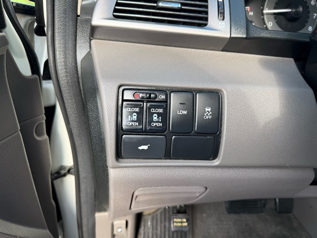 Honda Odyssey photo 26