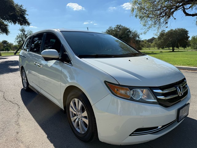 Honda Odyssey photo 3
