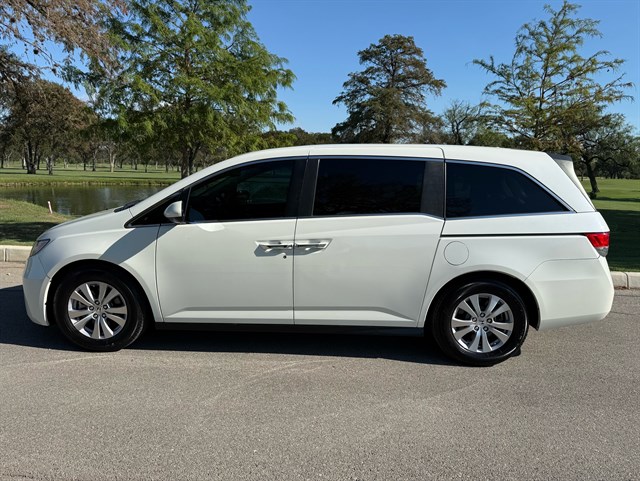 Honda Odyssey photo 5